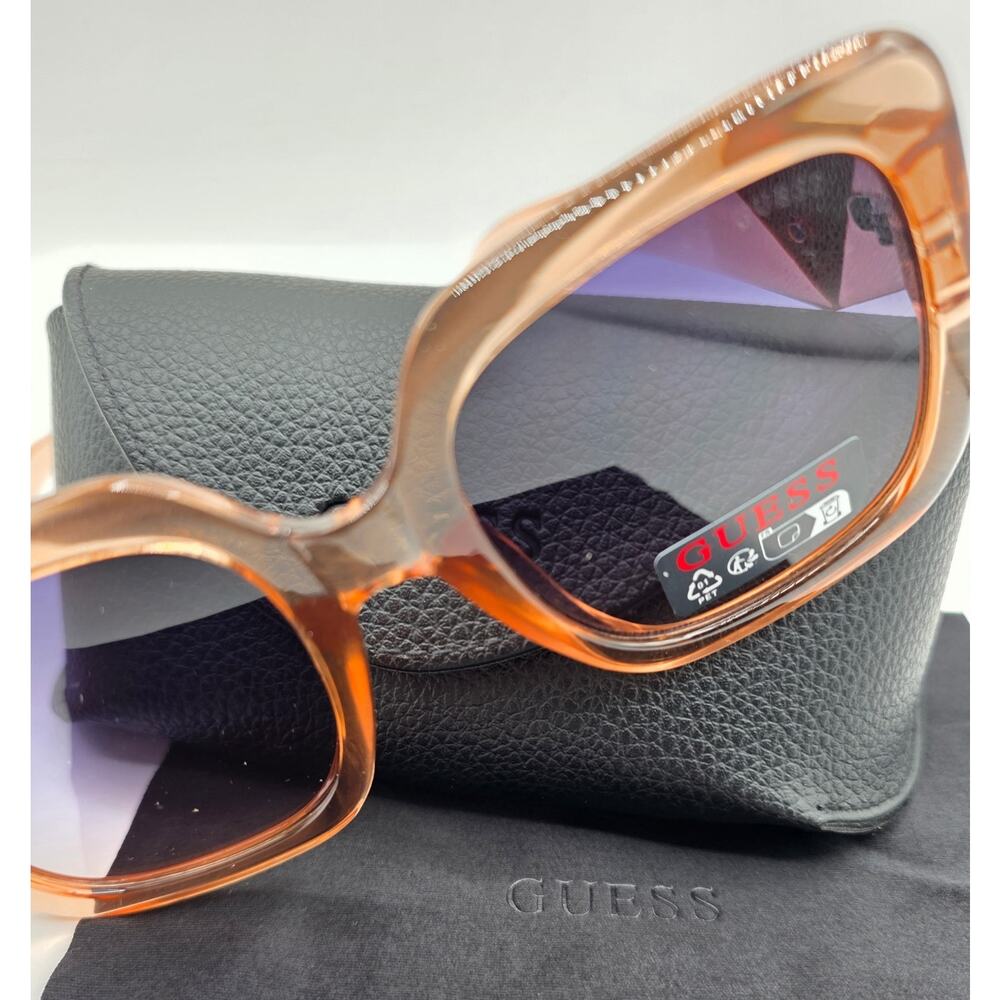 GUESS Oversized Square Sunglasses Peach Translucent Gradient Lens Triangle Logo